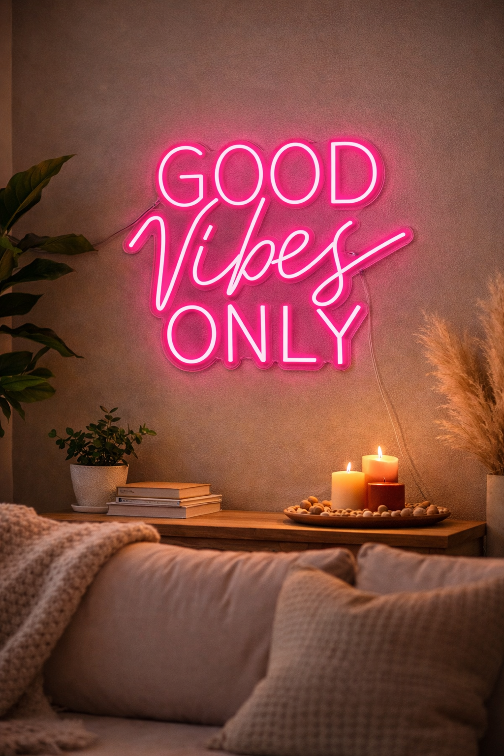 Neonskiltet ditt – Good Vibes Only