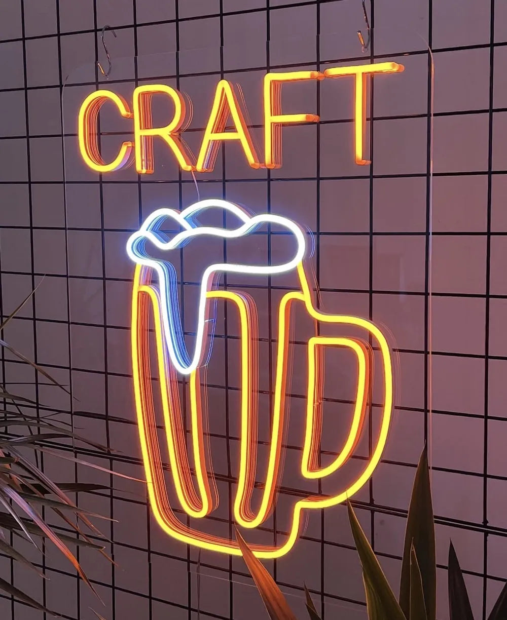 Tekstskilt med LED-profilbokstaver — Craft